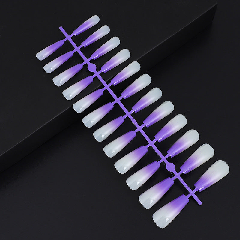 Artificial nails in elegant ombre design Stornfield