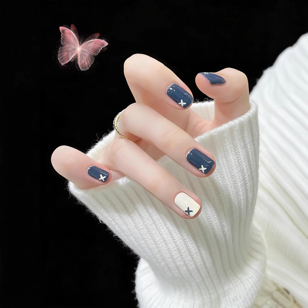 Artistic Nail Art Set with Unique Geometric Patterns