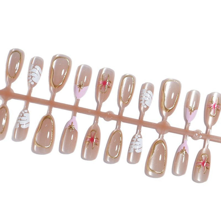 Artistic Press-On Nail Set with Elegant Floral Accents Stornfield