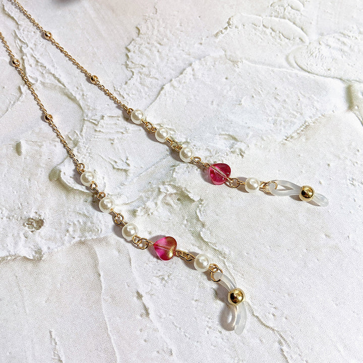 Delicate jewelry chain with pearls and crystals Stornfield
