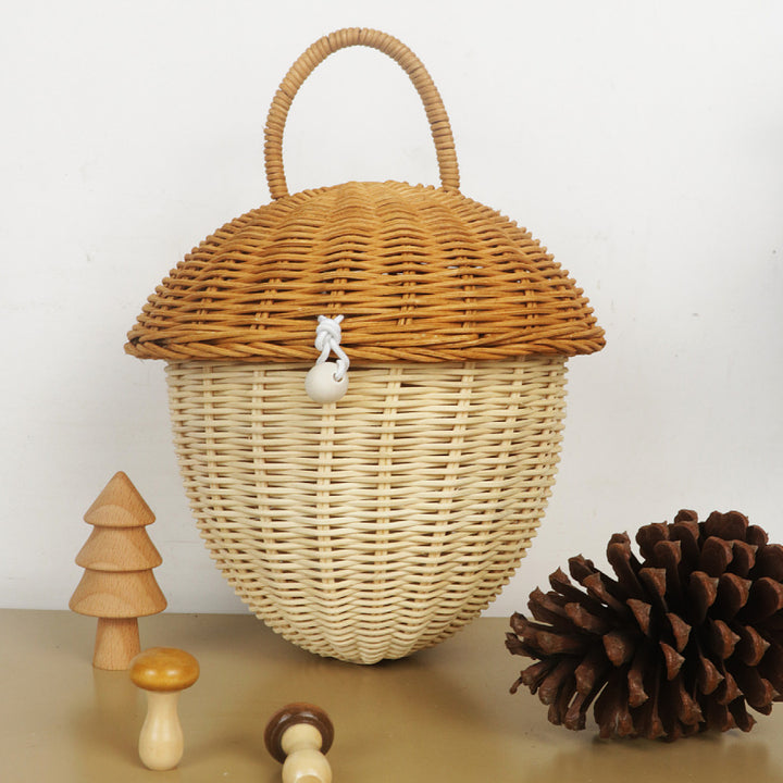 Playful storage basket in acorn design Stornfield