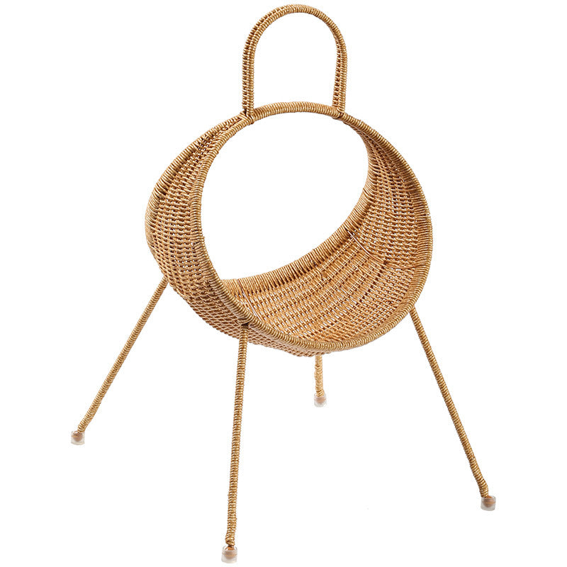 Unisex design basket with curved shape and ergonomic carry handle Stornfield