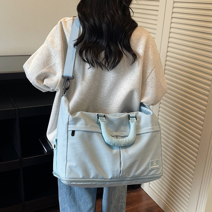 Durable Multi-Pocket Travel Duffle Bag