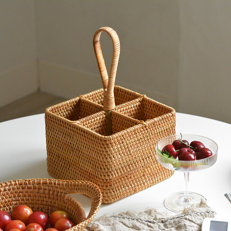 Women's round storage basket made of woven natural material Stornfield