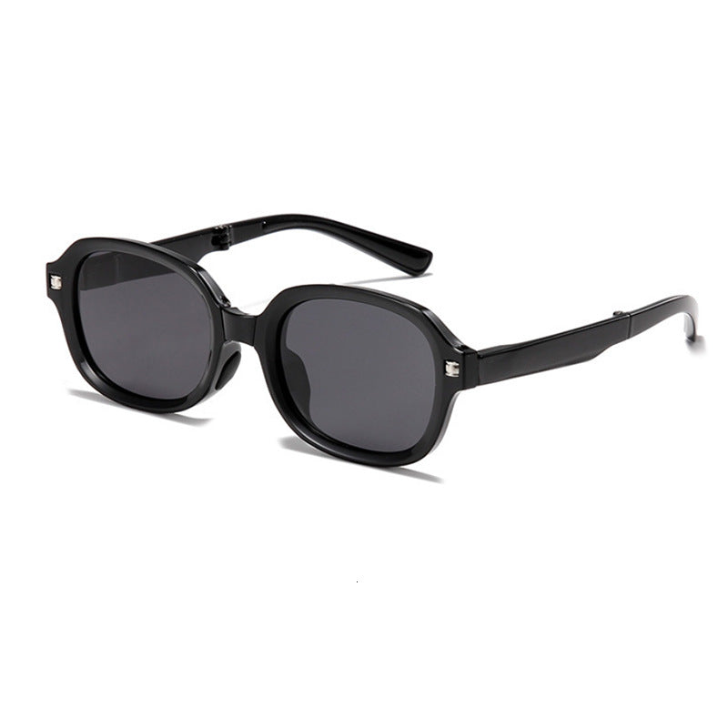 Ladies Fashion Sunglasses in Retro Style Stornfield