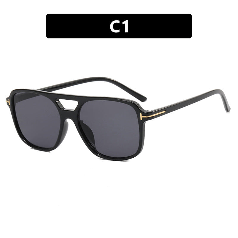Ladies stylish sunglasses in modern rectangular design Stornfield