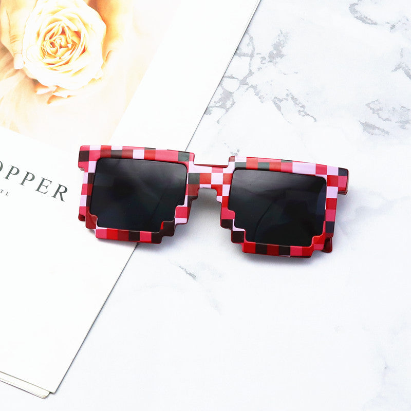 Bold Geometric Frame Sunglasses Stornfield