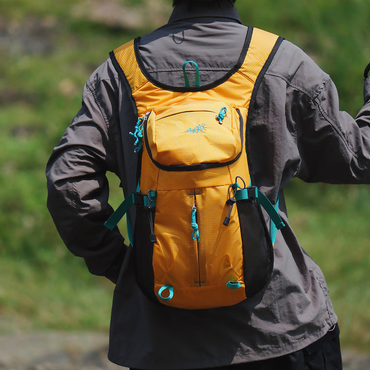 Lightweight Versatile Outdoor Backpack Stornfield