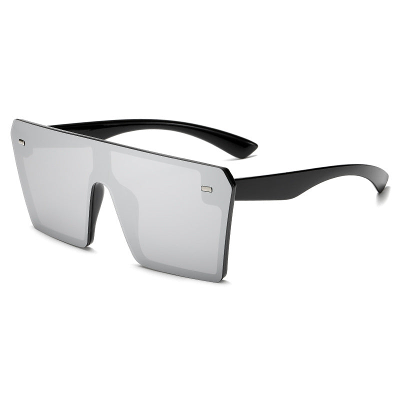 Women's Oversized Sunglasses in Futuristic Design Stornfield