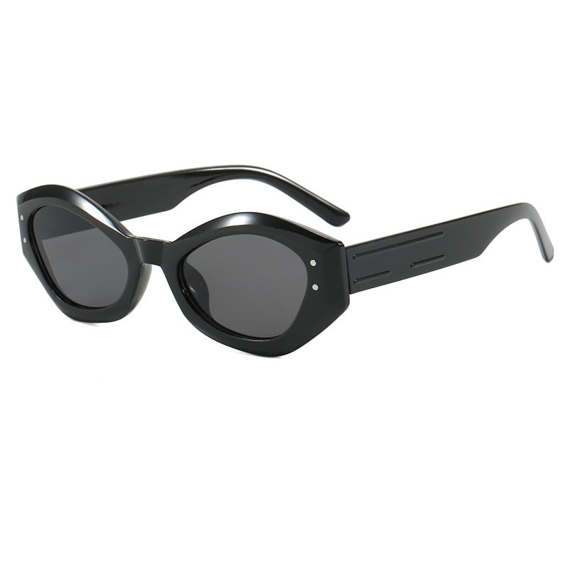 Women's Cat-Eye Sunglasses with Modern Design and Wide Frame Stornfield