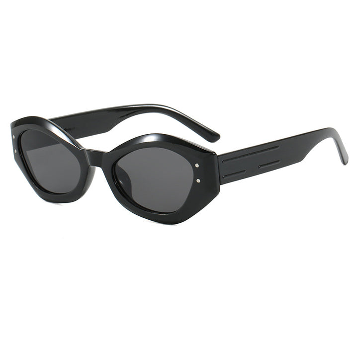 Women's Cat-Eye Sunglasses with Modern Design and Wide Frame Stornfield