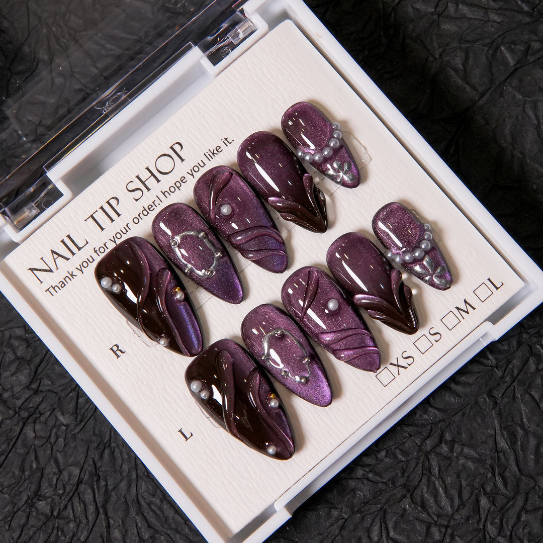Elegant Press-On Nail Art Set with Pearl Accents