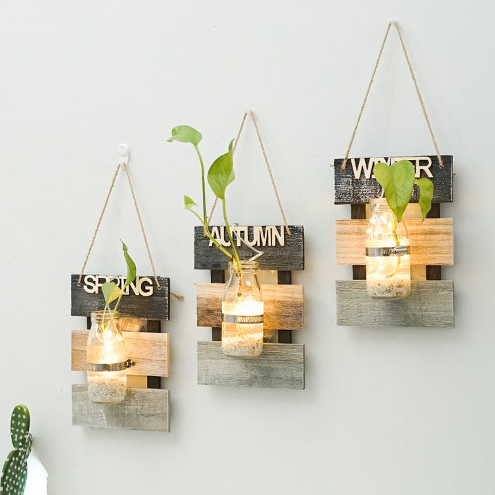 Wall decoration with glass carafe holder Stornfield