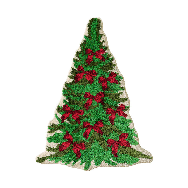 Christmas tree-shaped chenille rug with tufted bow look