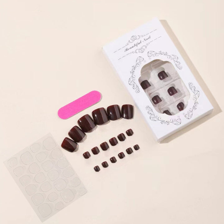 Artificial nail set with elegant rounded shapes and glossy finish Stornfield