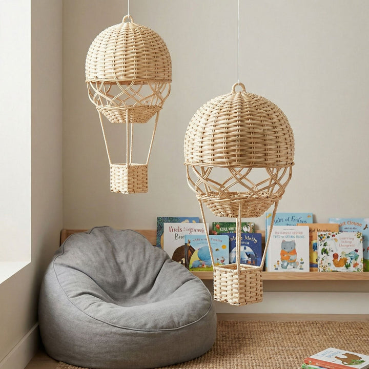 Hanging lamp in the form of a hot air balloon Stornfield