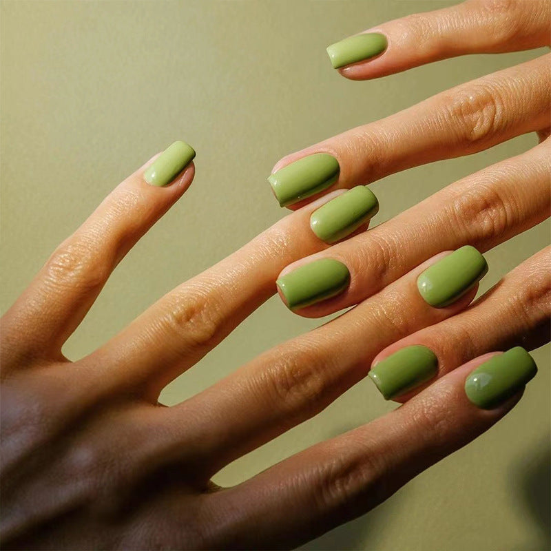 High-Quality Artificial Nails Stornfield