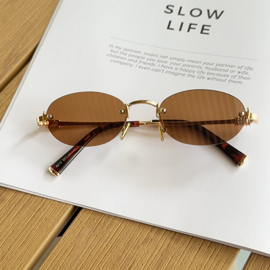 Chic Cat-Eye Frame Glasses Stornfield