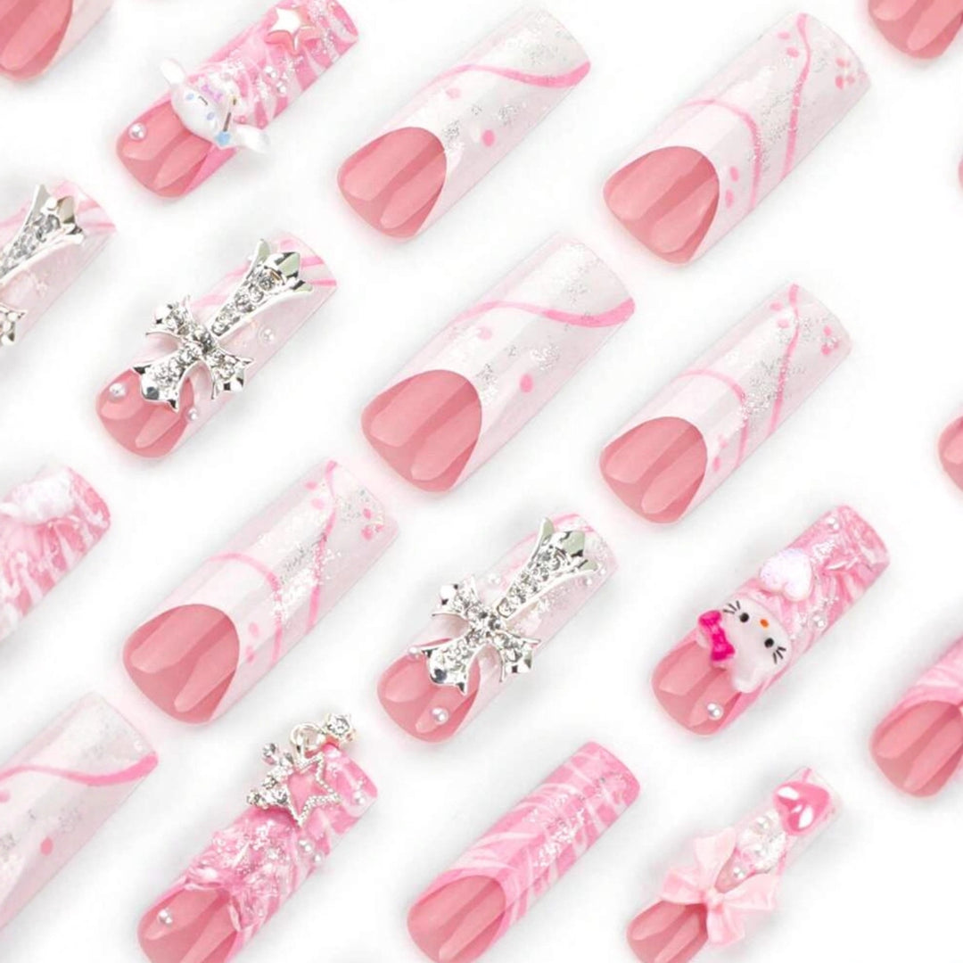 Artificial nail set with playful 3D design Stornfield