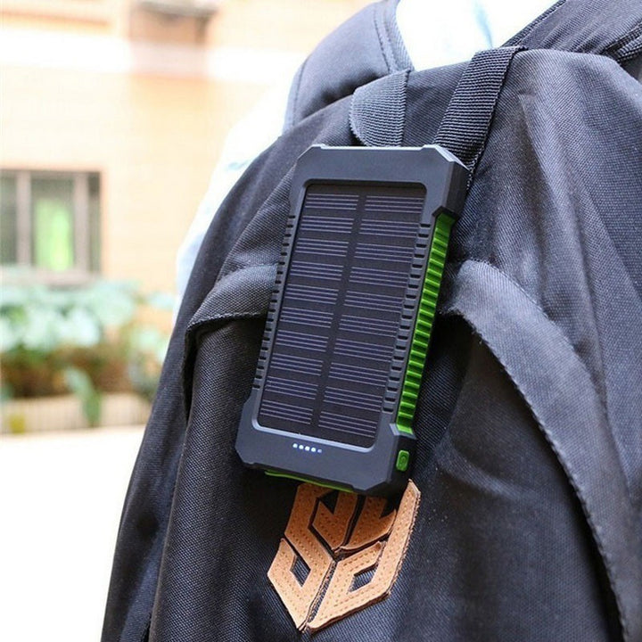 Solar power bank with high charging efficiency and robust housing Stornfield