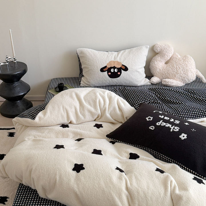 Plush Sherpa Duvet Cover and Pillowcase Set with Embroidered Sheep and Star Appliqué