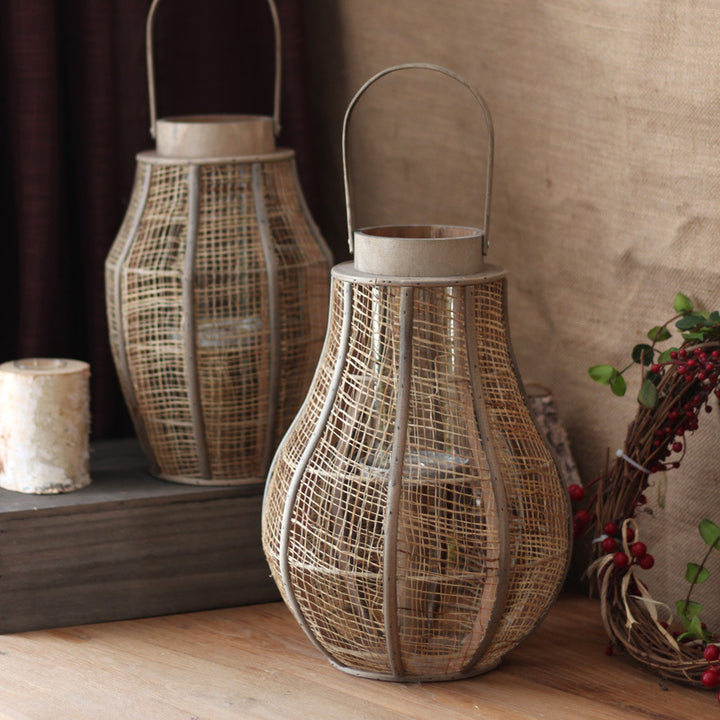 Rustic lantern made of braided natural material Stornfield