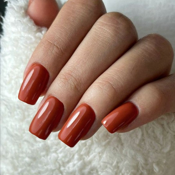 Long-Lasting Glossy Press-On Nails Stornfield