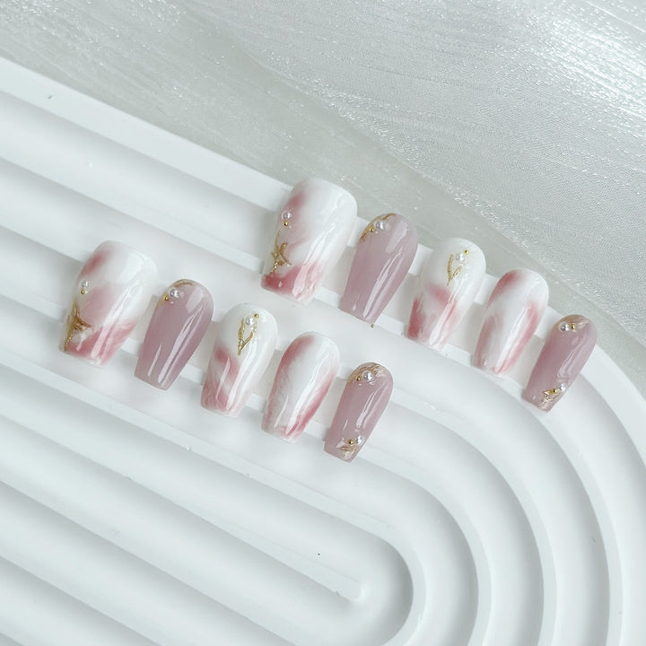 Butterfly-Embellished Press-On Nail Set