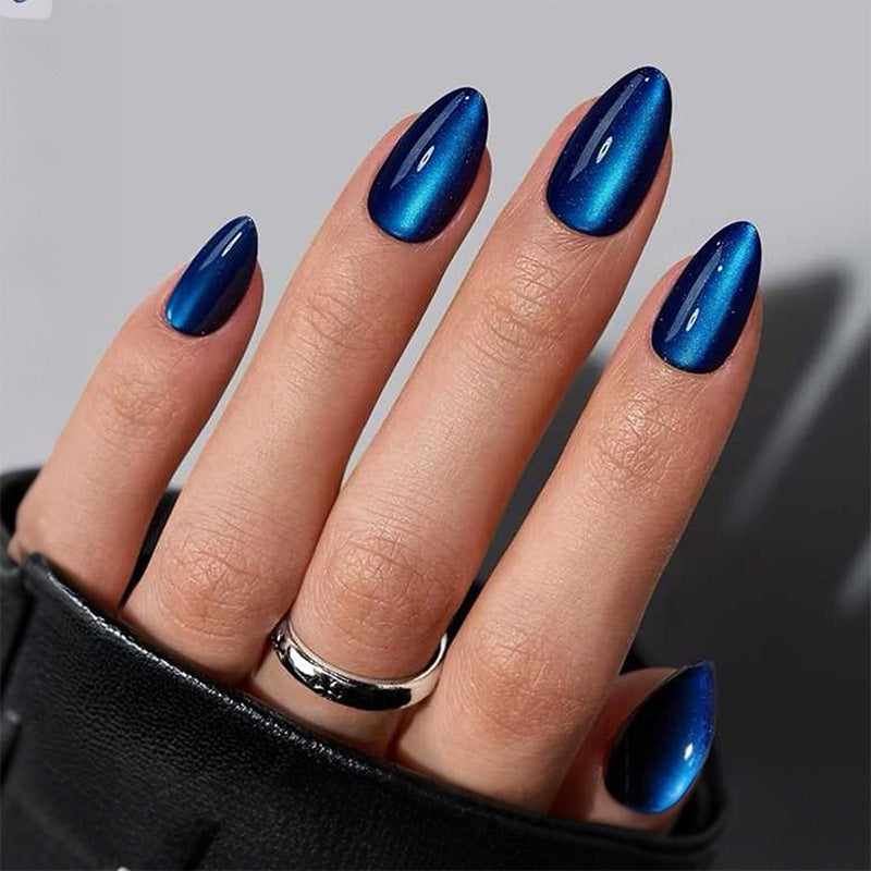 Nail design set with shiny, silky finish Stornfield