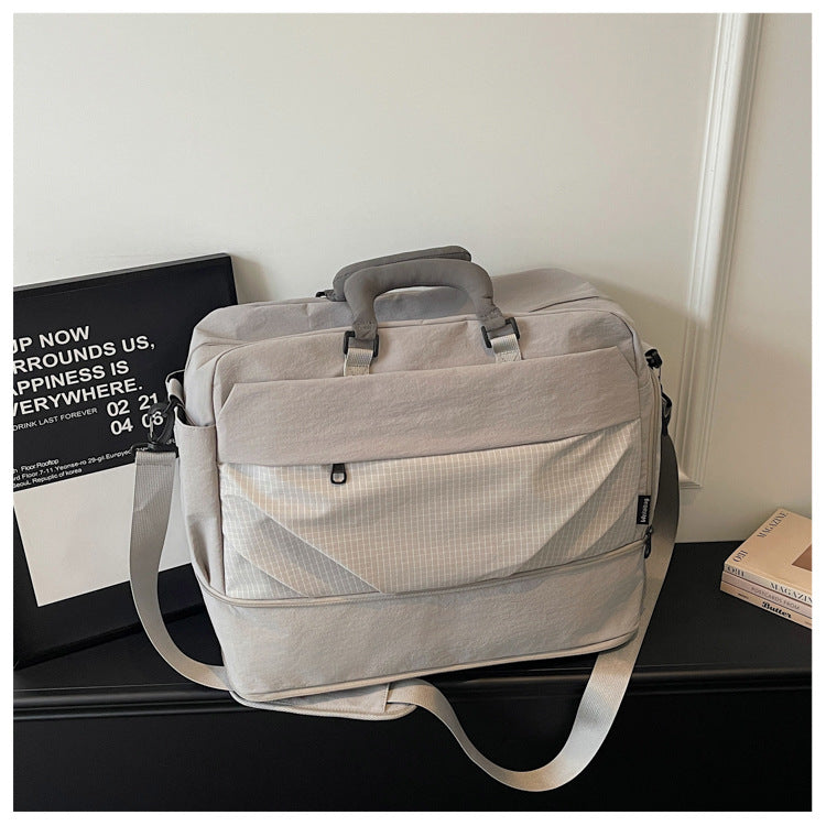 Functional travel bag with organizer compartments Stornfield