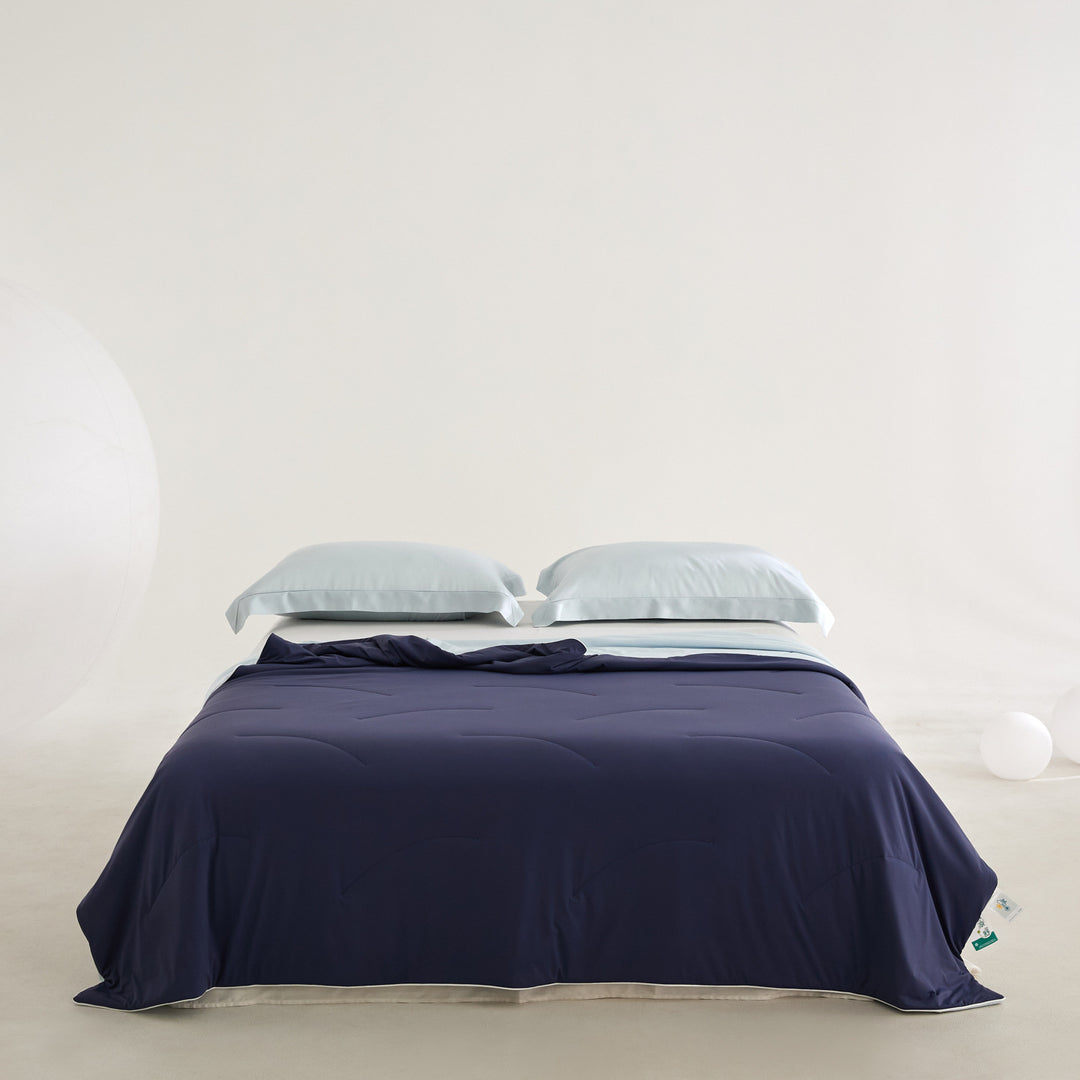 Women's breathable and comfortable blanket with soft texture Stornfield