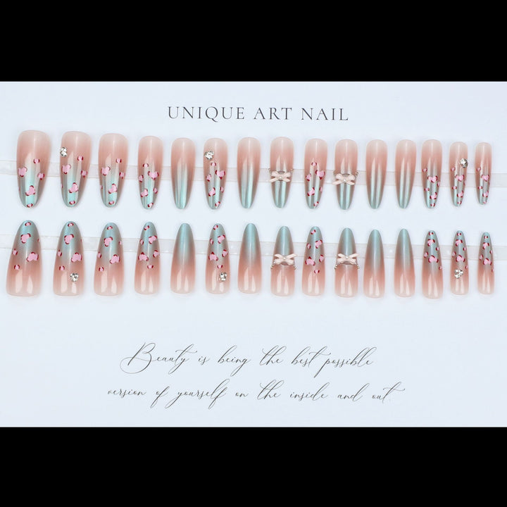 Artistic Decorative Press-On Nail Tips Stornfield