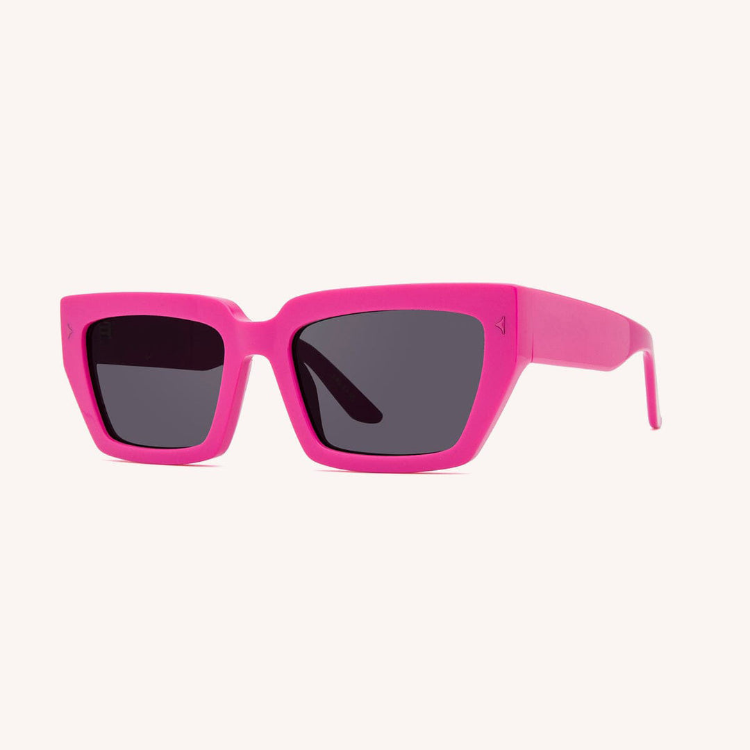 Ladies fashionable sunglasses in trendy, elegant design Stornfield