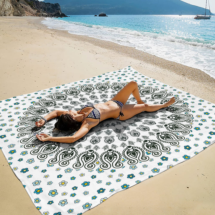 Mandala Design Beach Mat Stornfield