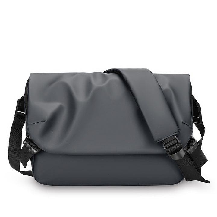 Water-Resistant Messenger Bag Stornfield