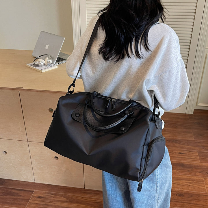 Travel bag with practical compartments Stornfield