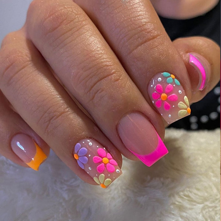 Floral Pattern Nail Art Set Stornfield