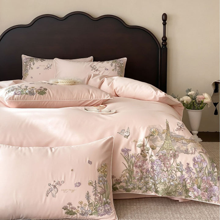 Elegant cotton satin bedding set with fine floral embroidery and Paris motif