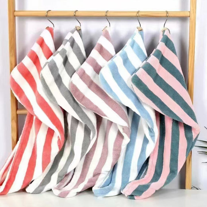 High-Quality Terry Bath Towel With Stylish Stripe Pattern Stornfield
