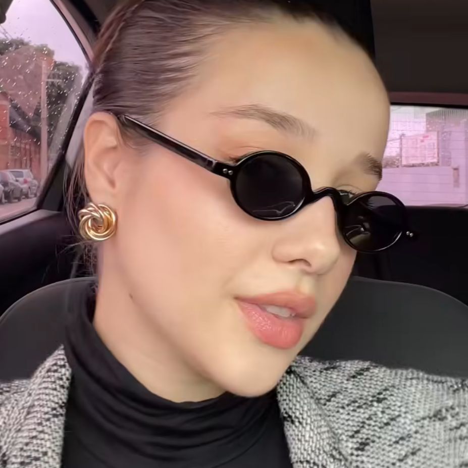 Women's round sunglasses with distinctive design and high-quality plastic frame Stornfield