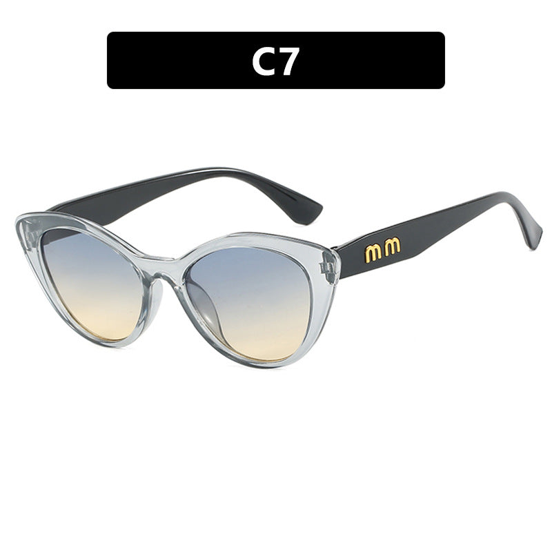 Ladies extravagant Cat-Eye sunglasses with protective UV filter Stornfield