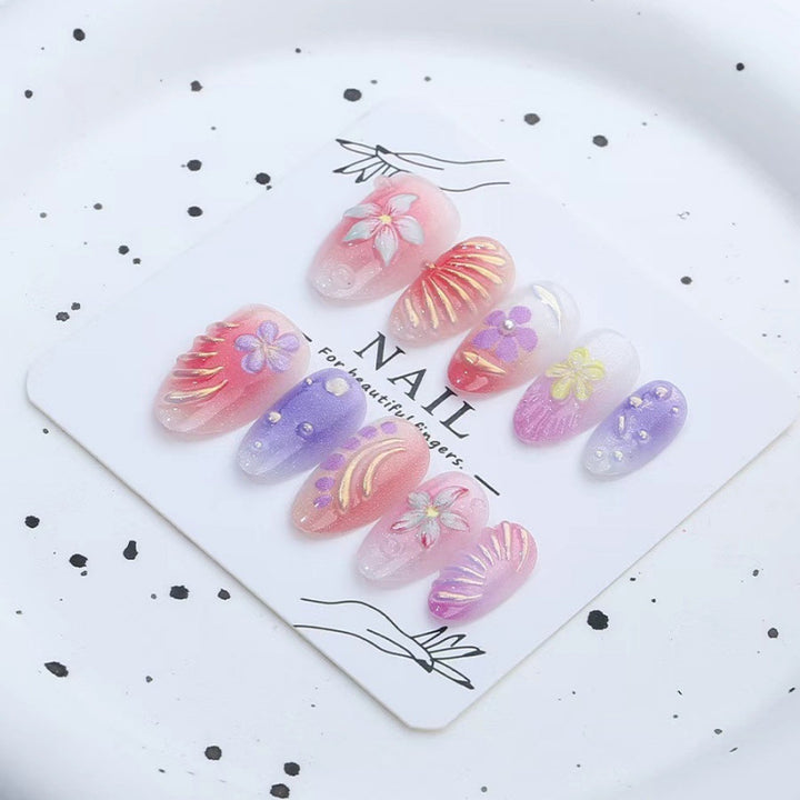 Floral Press-On Nail Art Set