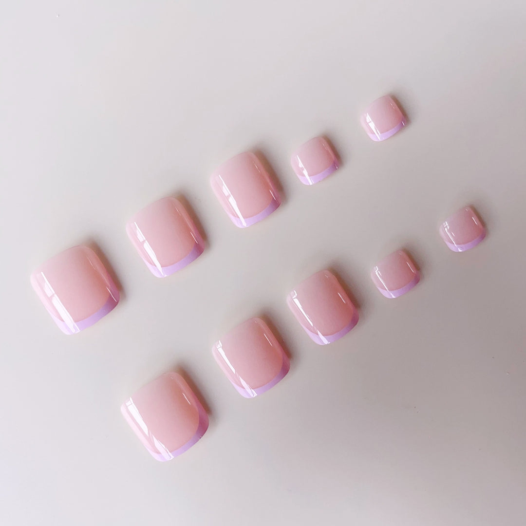 Acrylic nail set with elegant French tip Stornfield