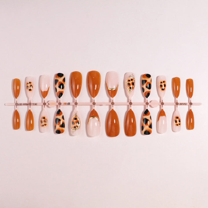 Artistic Nail Art Kit Stornfield