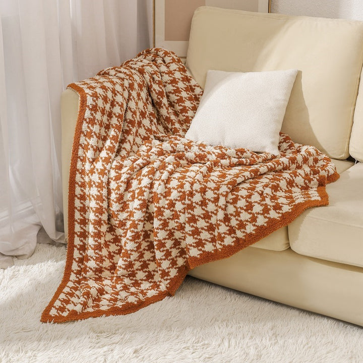 Houndstooth Patterned Throw Blanket