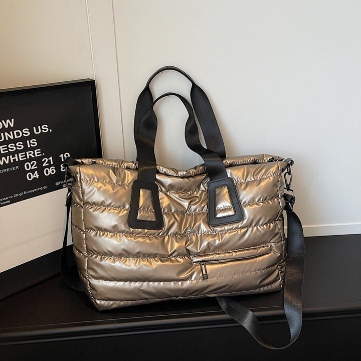 Leisure bag with padded interior and removable shoulder strap Stornfield