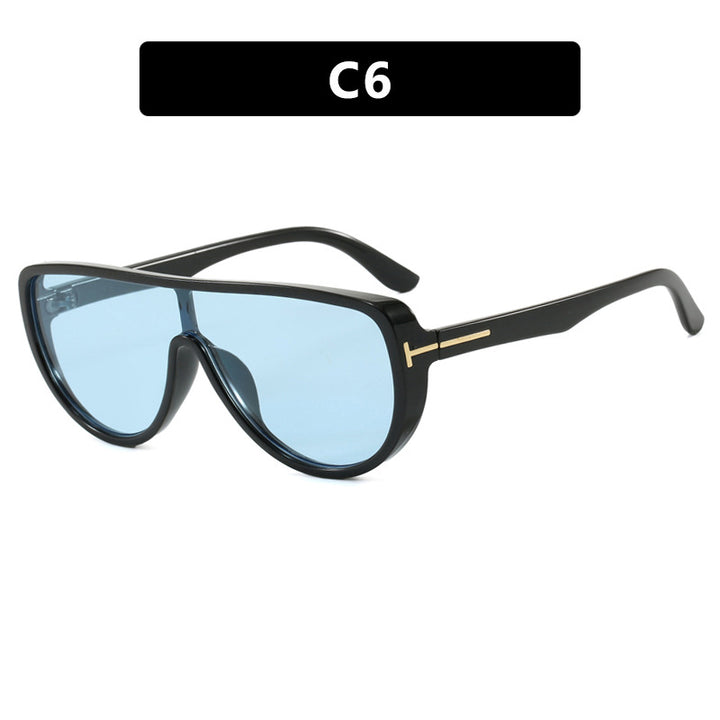 Women's elegant oversized sunglasses with striking design and UV protection Stornfield