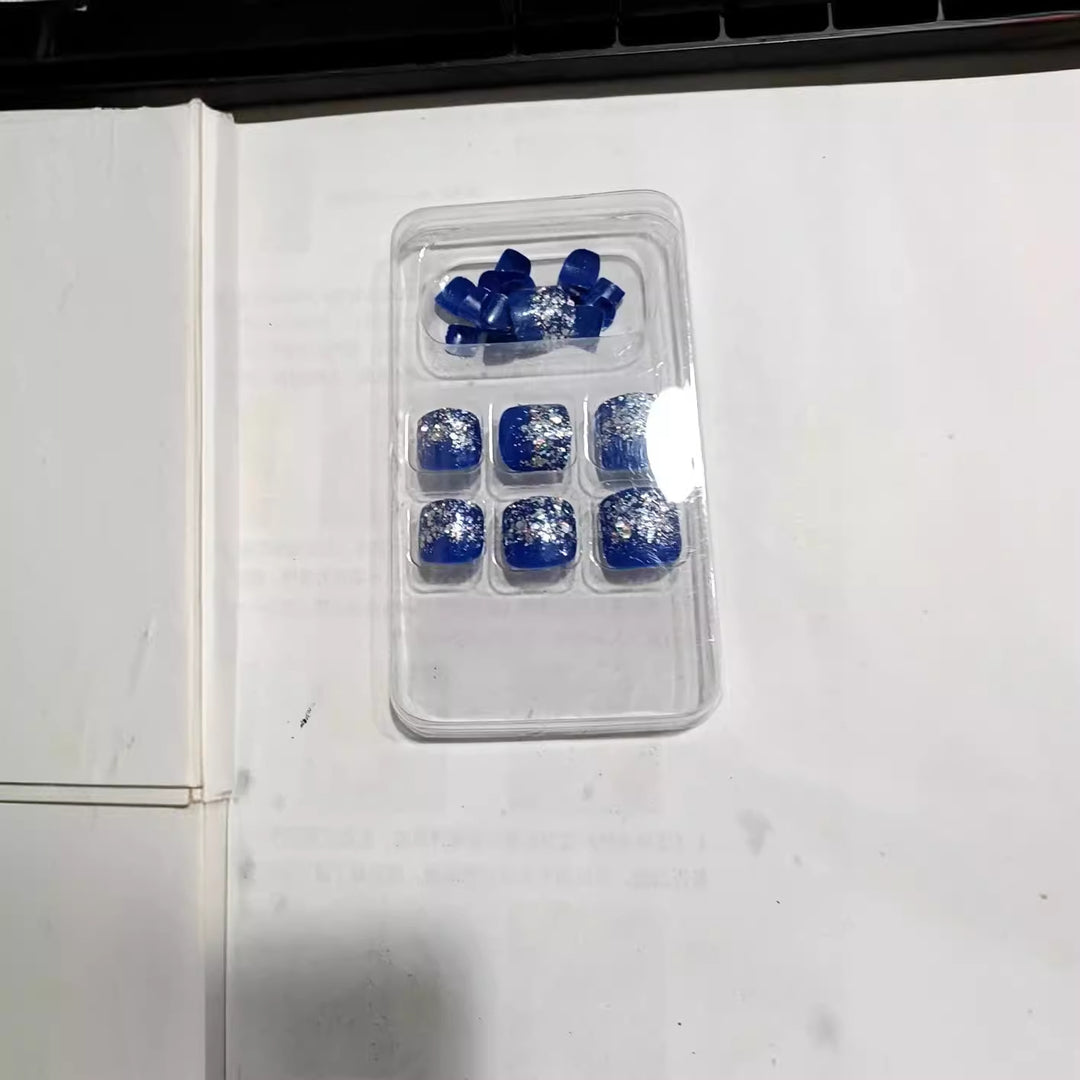 Glitter Accent Press-On Nail Set Stornfield