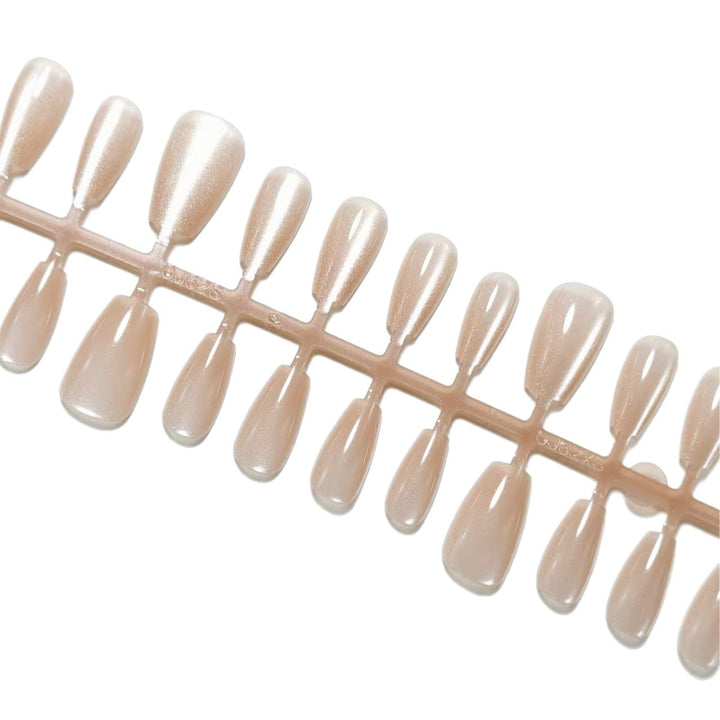 High-Quality Artificial Nails in Timeless Nude Look Stornfield