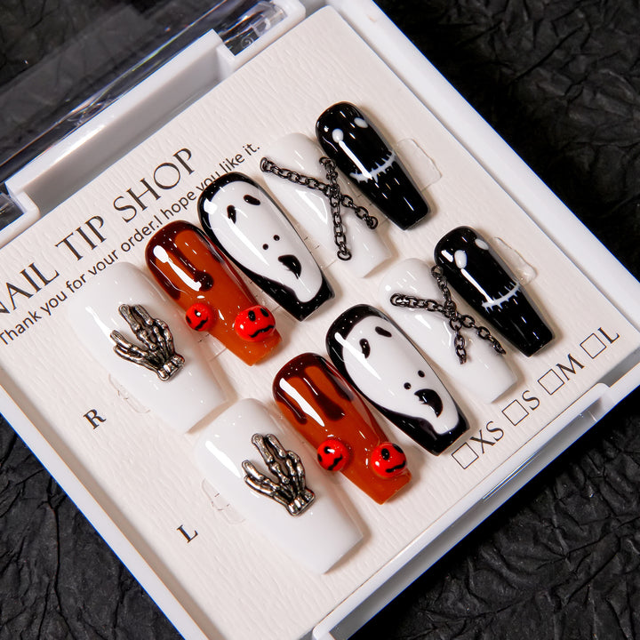 Artistic Nail Art